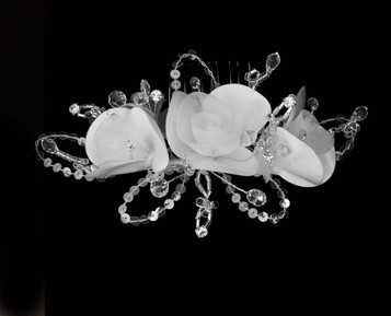 Noelle & Ava Sumptuous comb of chiffon flowers. White, Ivory 