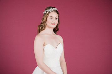 Elena Designs Headpiece E929 - Gold rhinestone leaved halo with gray crystals and pearls