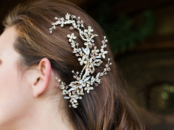 En Vogue Bridal Comb HC1932 - Rhinestone and crystal accents