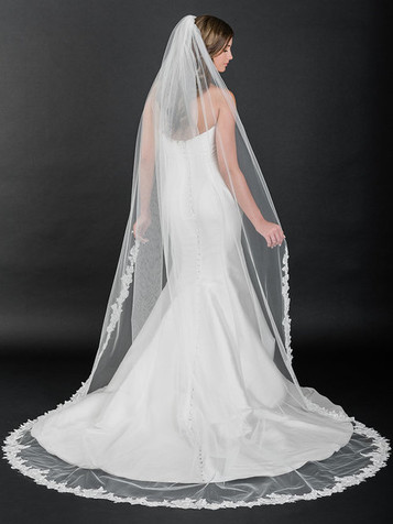 Ivory Wedding Veil Alencon Lace V045, Chapel Length (71 x 59)