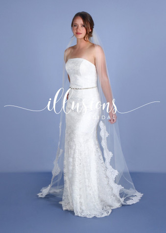 Illusions Bridal Veils Style Number: 7-901-F21L
90" Cut with partial #21