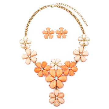 Mariell - Tangerine Peach Flower Power Statement Necklace Set
4335S-TG-G

