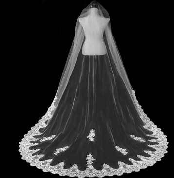 108x72 - French Lace Cathedral Beaded Lace - Bead & Sequins