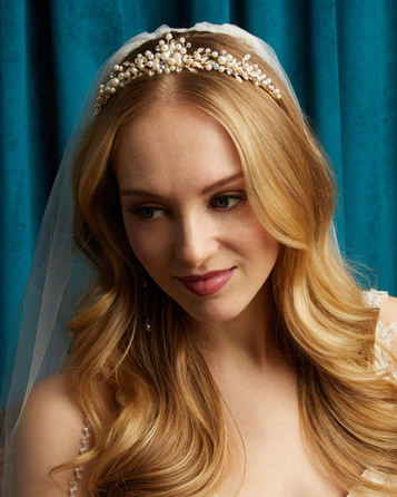 Marionat Bridal 9332 Rhinestone and pearl spray tiara