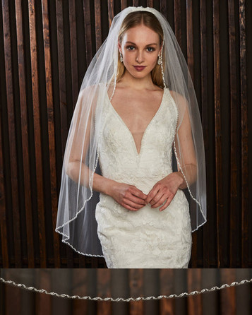 Marionat Bridal Veils 3842 - Ivory beaded edge - 42"L Marionat Bridal Veils 3842 - Ivory beaded edge - 42"L