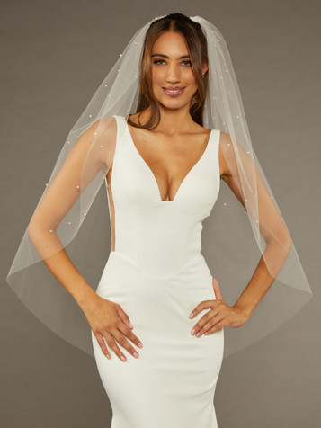 En Vogue Bridal Veil V2488SF - Dense Pearls Bead at Top, Tapering off to Nothing (Cut Edge)