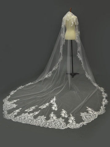 Elena Designs Cathedral Veil E1414 - Lace Mantilla 