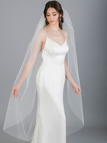 Bel Aire Bridal Veils V9990 - Waltz Length Cut Edge - Quick Ship Ivory 