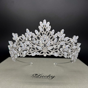 Lucky Collections ™ BC7340 - Marquise Zirconia Crown - Silver 


