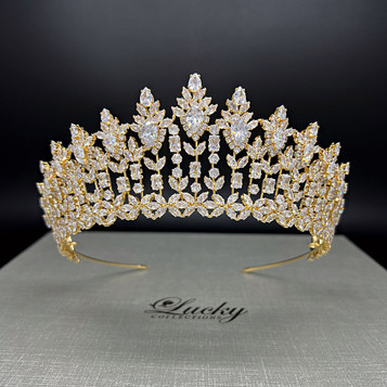  Lucky Collections ™ BC7054 - 3" inch Crown - Gold
