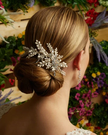 Marionat Bridal  9343 Ivory and rhinestone leaf clip