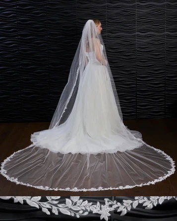 Marionat Bridal Veils 3921 Cut out leaf lace with sequins - 130L
