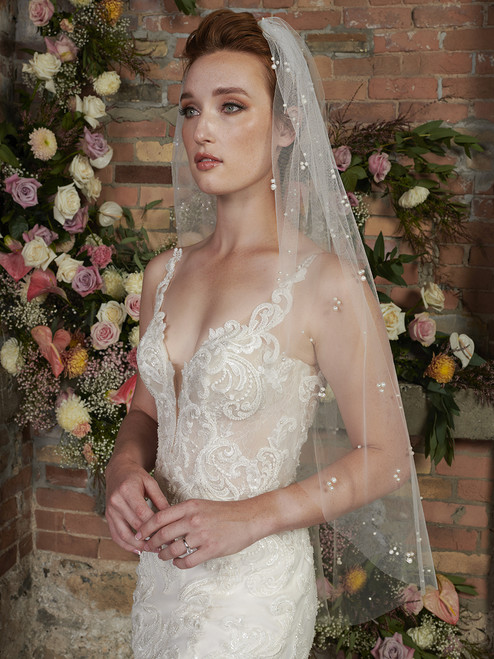 En Vogue Bridal Style V2295SF - English Tulle Veil With