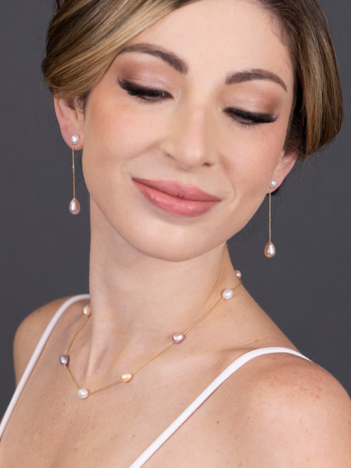 Floating Pearls Earrings