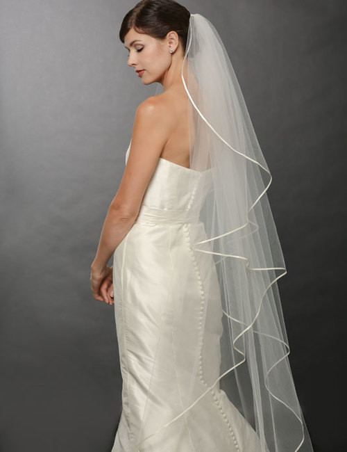 Bel Aire Bridal Veils V7250- One Tier Fingertip Cascading Ribbon  Floor-Length Veil