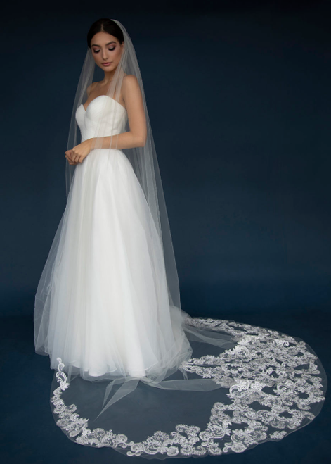 Elena Designs Wedding Veil Style E1196L - Cathedral Lace  display picture 2