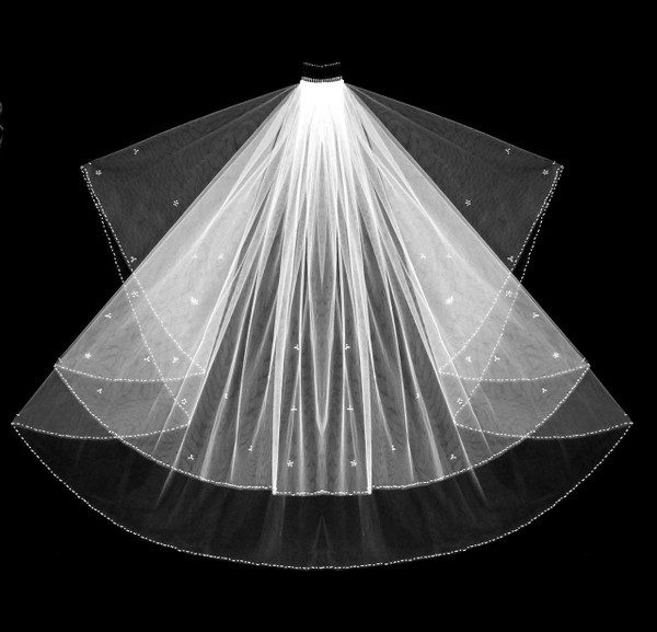 Noelle & Ava Collection Appealing Two Style Bugle Beads Flowers With