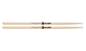 ProMark Classic Forward 5B Hickory Drumstick, Oval Nylon Tip