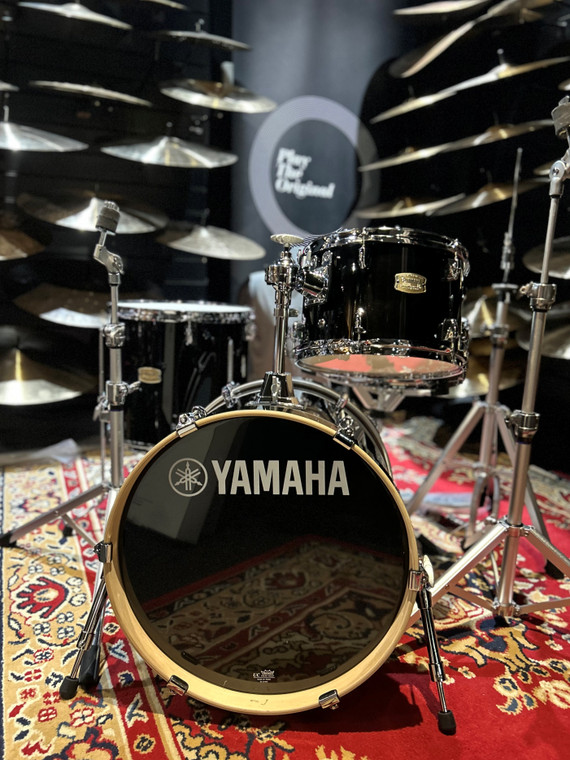 Yamaha Stage Custom Bop - 4 Piece Kit (18", 12", 14" + 14" SNR) with Crosstown Hardware
