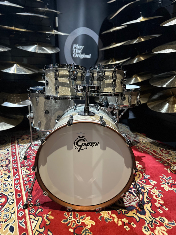 Gretsch Renown - Vintage Pearl (22", 10", 12", 16" + 14" Snare) Drum Kit Shell Set