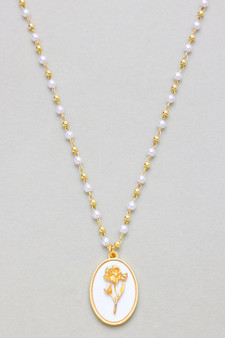 Daisy Portrait Pendant Necklace With Pearls