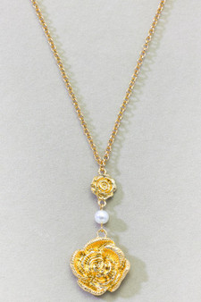 Dangling Rose And Pearl Pendant Necklace