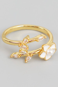 Delicate Twist Ring With Flower And Cz Leaves
