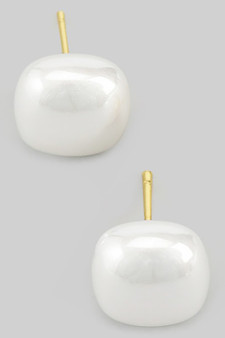 Pearly Square Studs
