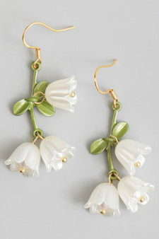 Pearly Dangling Flower Drop Earrings