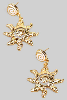 Spiral Post With Textured Sun Charm
