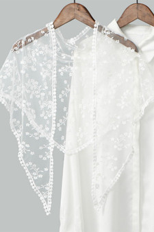 Sheer Lace Daisy Pattern Hip Wrap Shoulder Scarf