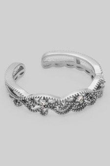 Delicate Textured Victorian Cutout Ring With Cz Pave