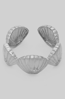 Clam Shell Link Brass Ring