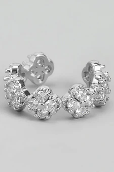 Lavish Cz Clover Link Ring
