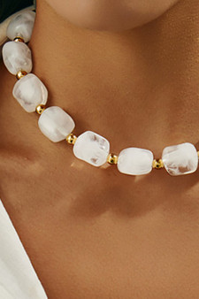 Luxurious Resin Acrylic Link Necklace