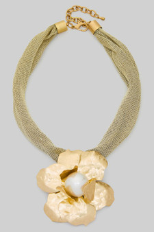 Gold Dipped Mesh Fabric Pearl Flower Necklace