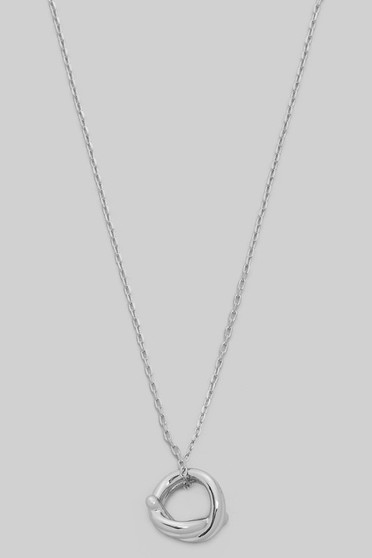 Linked Circle Pendant Necklace