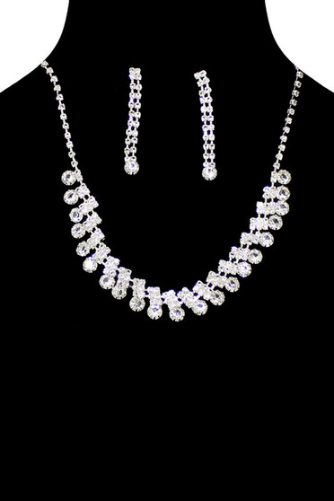 Rhinestone Bib Necklace. - #KN4367