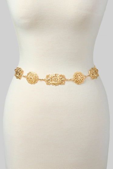 Engraved Flower Square And Circle Chain Belt