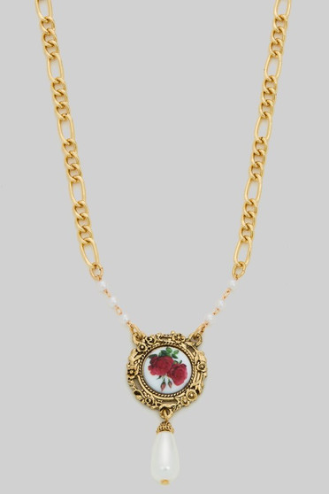 Rose Portrait And Pearl Pendant Chain Necklace
