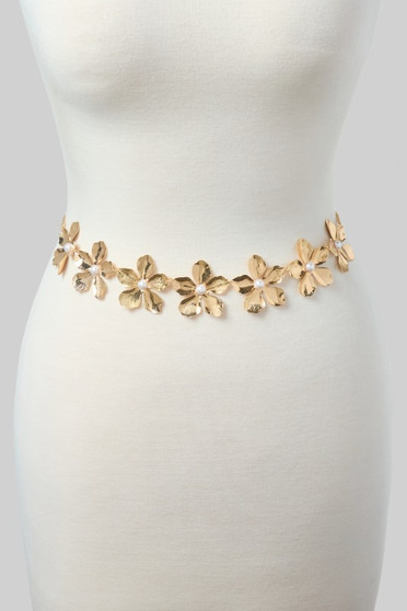 Metal And Pearl Flower Link Chain Belt