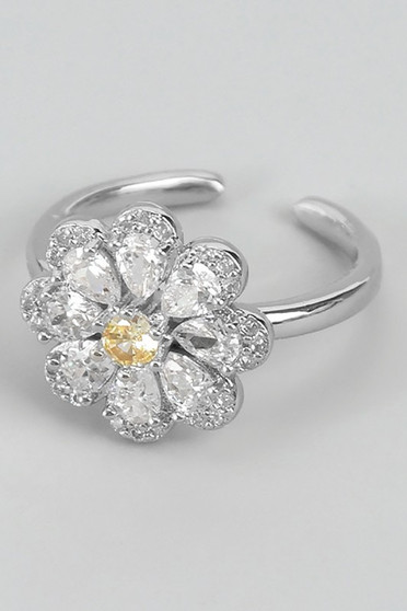 Dazzling Cz Stone Flower Ring