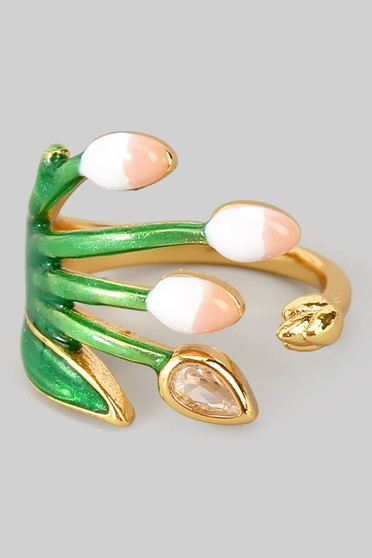 Lacquered Flower Ring With Cz Stone