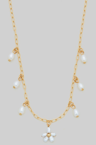 Pearl Flower Pendant Necklace