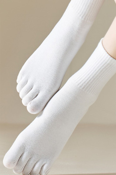Above The Ankle Toe Socks