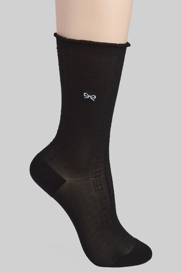 Frilly Opening Bow Emroidered Calf Socks