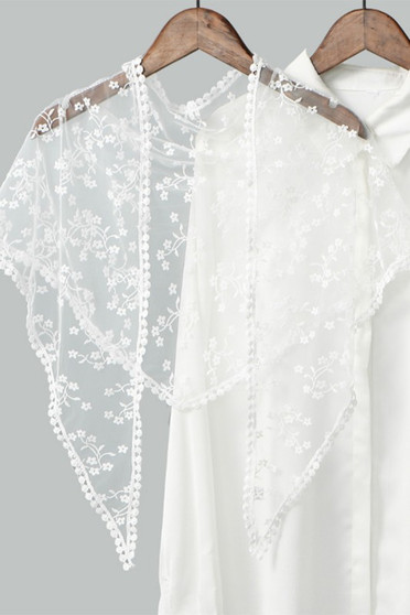 Sheer Lace Daisy Pattern Hip Wrap Shoulder Scarf