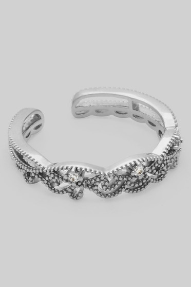 Delicate Textured Victorian Cutout Ring With Cz Pave