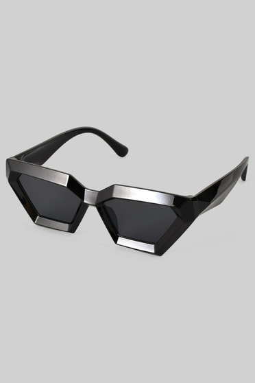 Angular Cats Eye Shaped Sunglasses