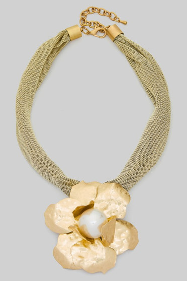 Gold Dipped Mesh Fabric Pearl Flower Necklace